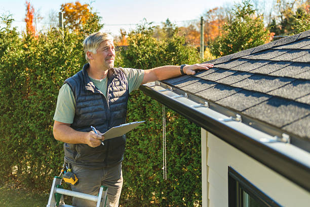 Professional Roof Leak Repair technician working in Halfway, OR